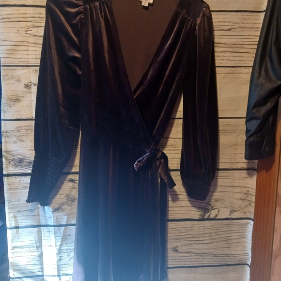 BLUE RAIN small wrap dress - Picture 2 of 4